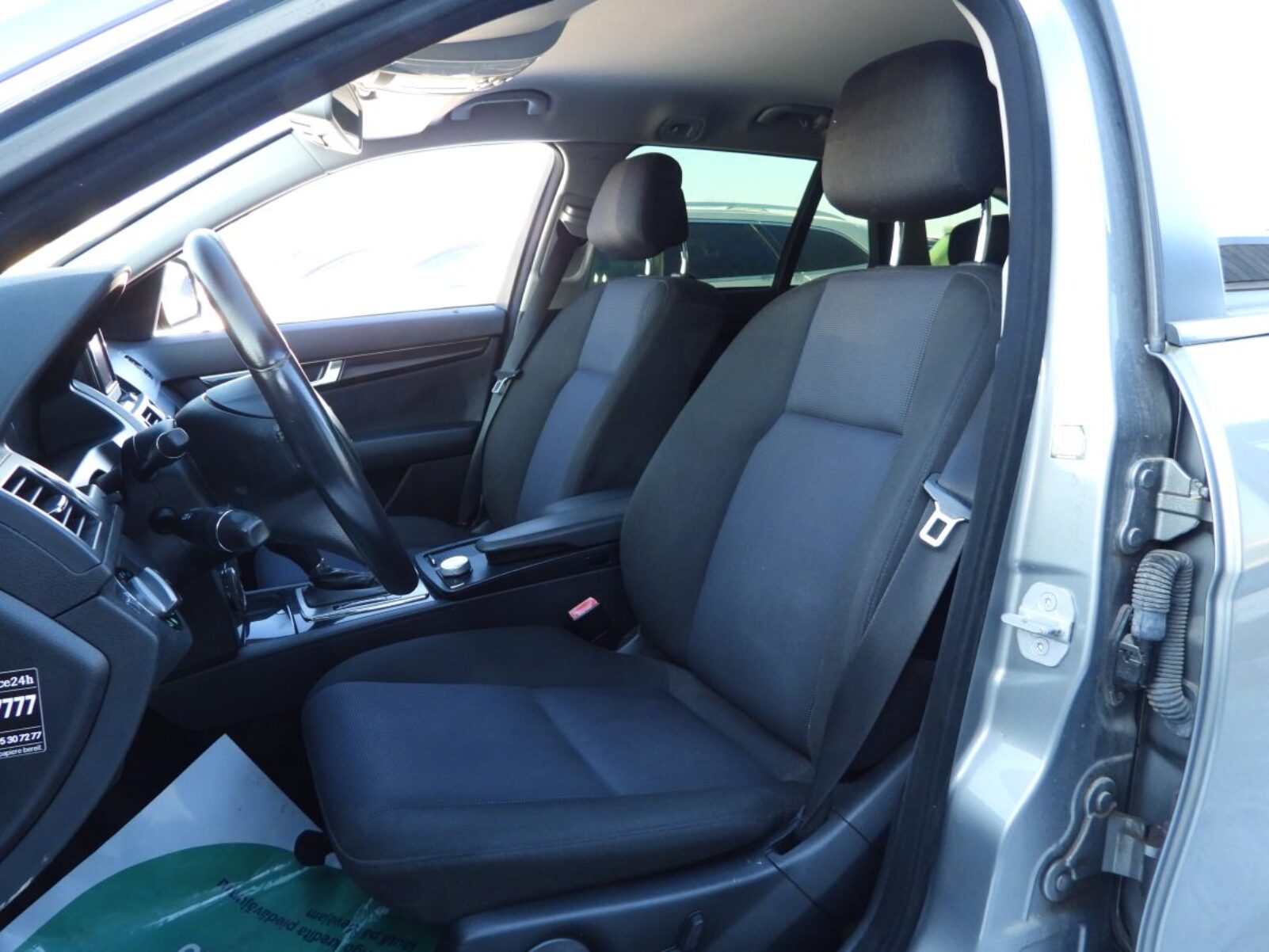 Mercedes Benz C220