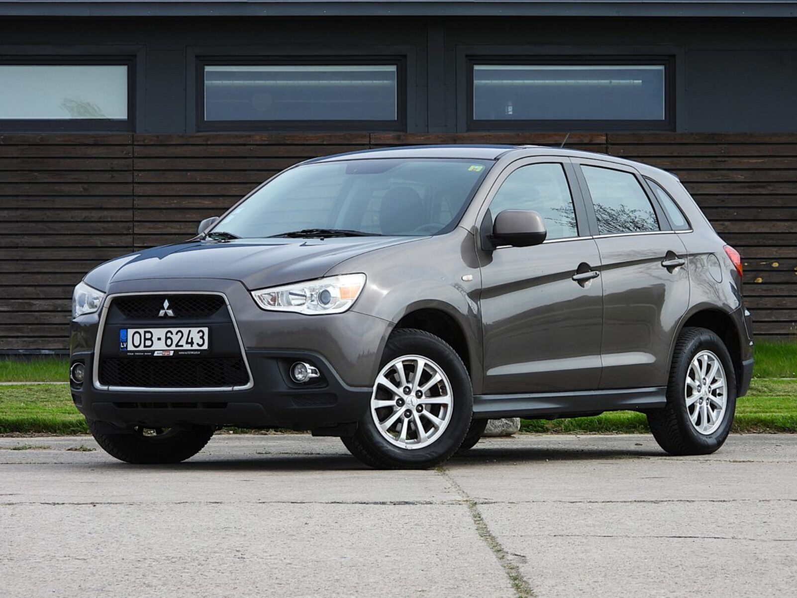 MITSUBISHI ASX