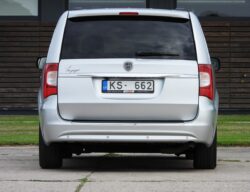 LANCIA VOYAGER