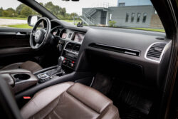 AUDI Q7 S-line