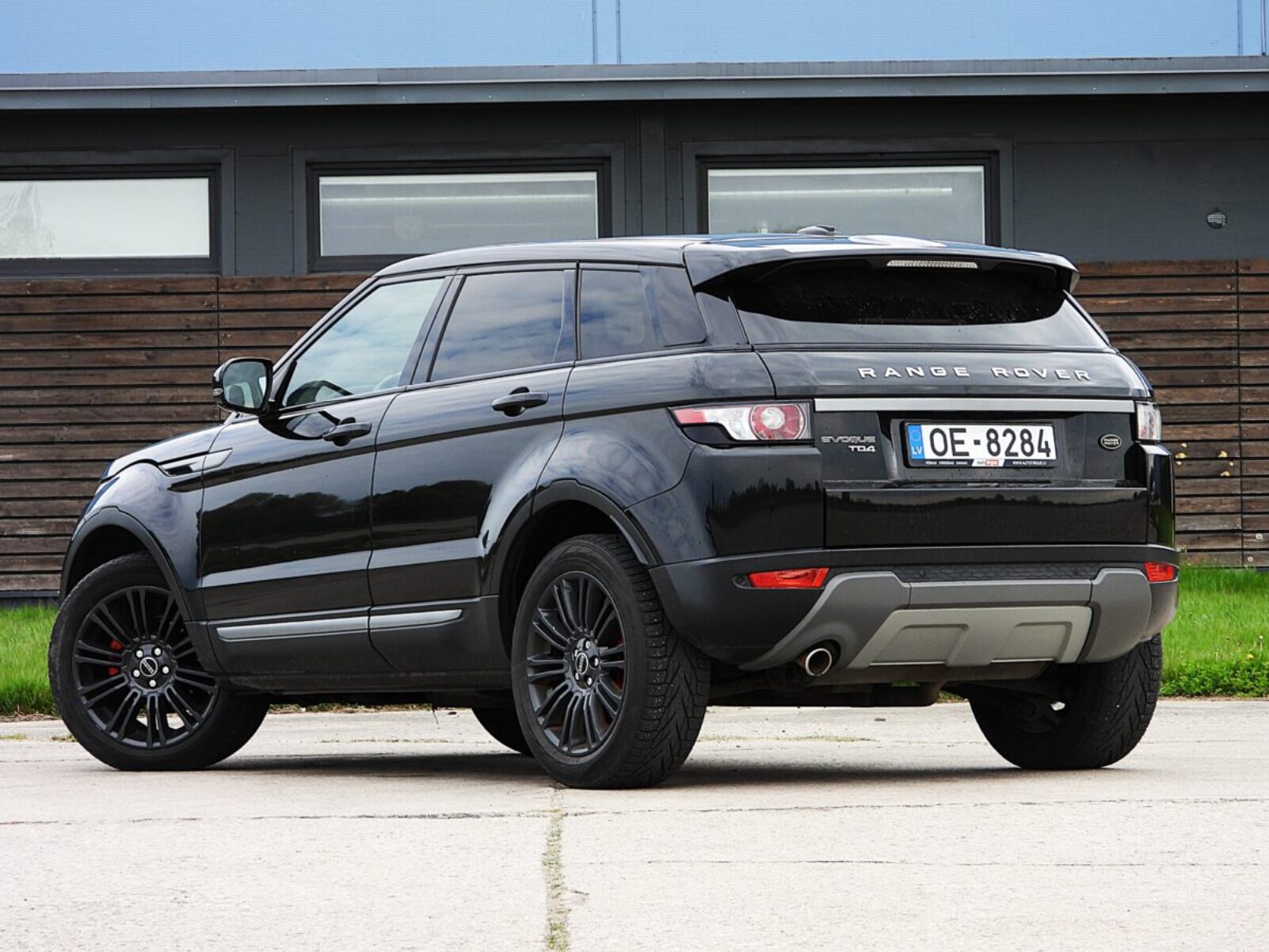 LAND ROVER RANGE ROVER EVOQUE