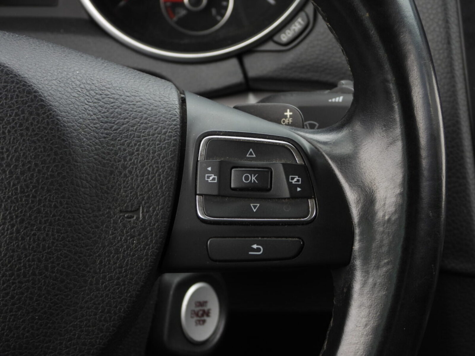 VW GOLF 6