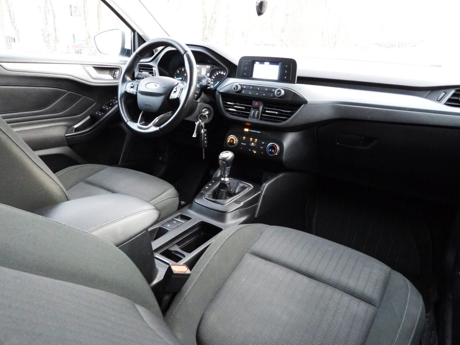 FORD FOCUS