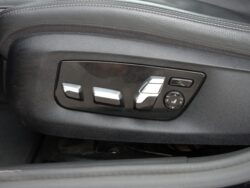 BMW 520I