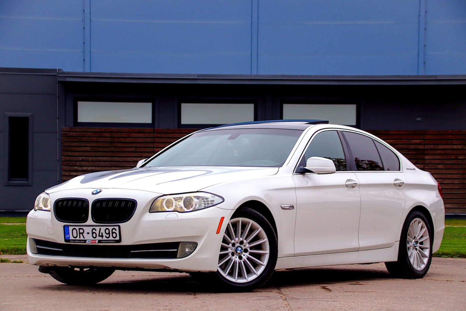 BMW ACTIVE HYBRID 5