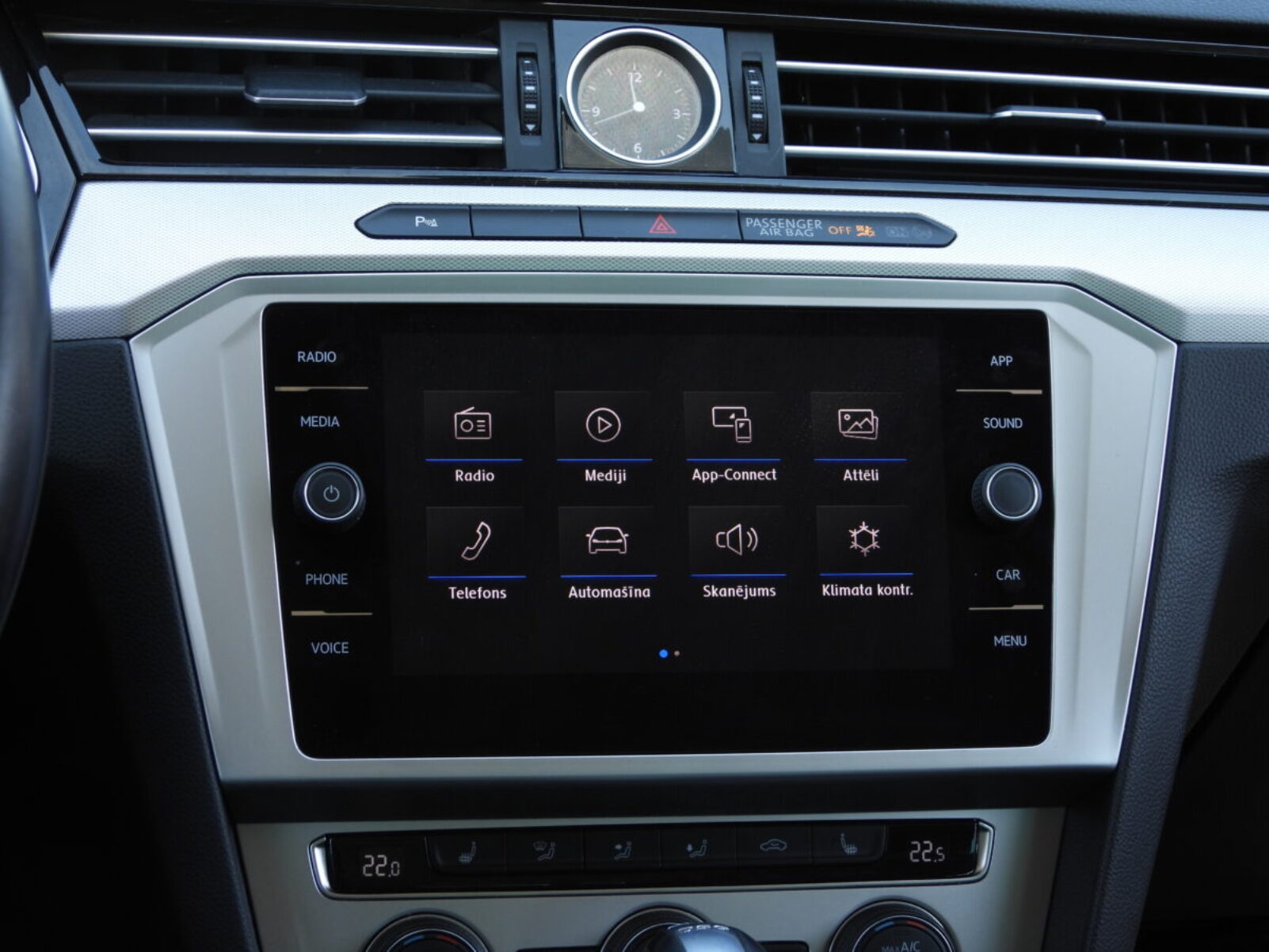 VW PASSAT