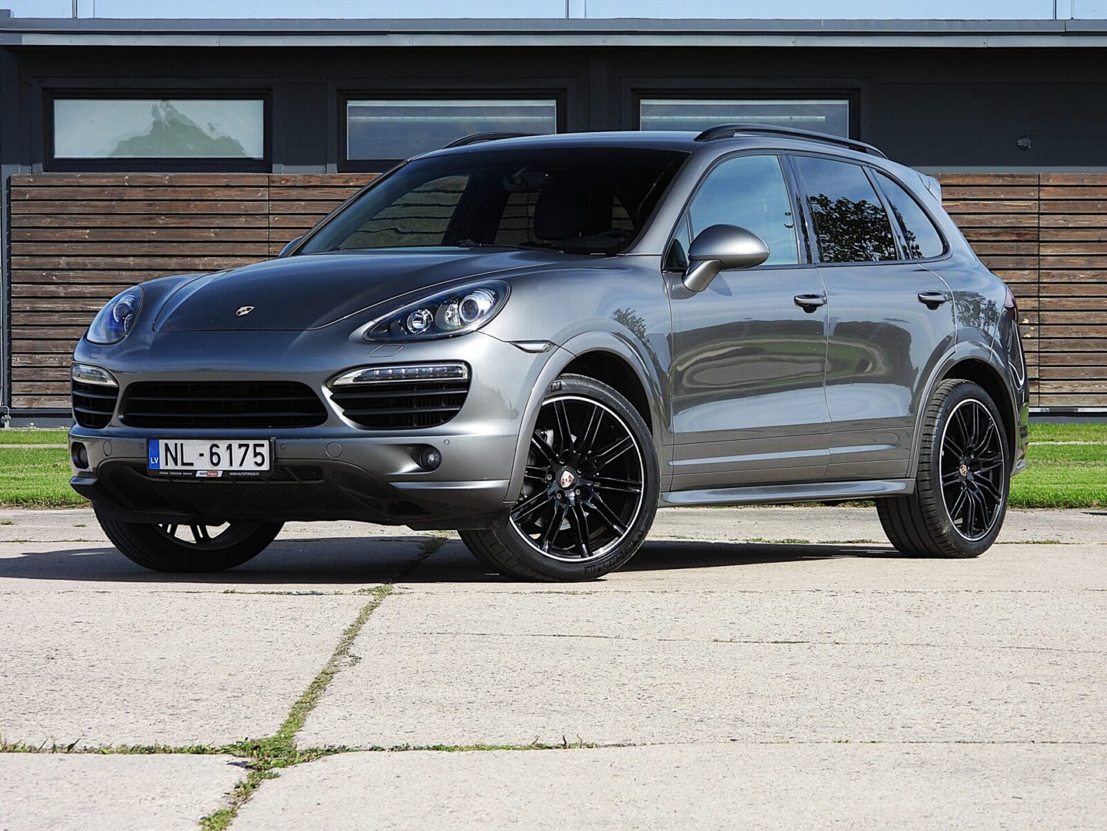 PORSCHE CAYENNE S DIESEL