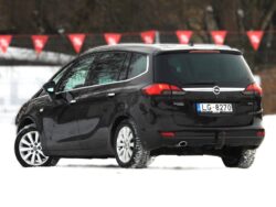 OPEL ZAFIRA