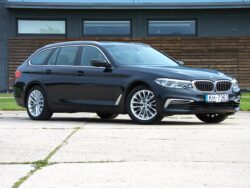 BMW 520I