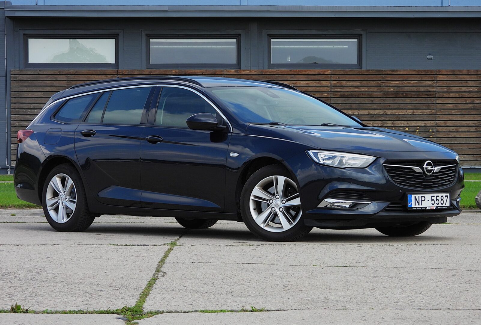 OPEL INSIGNIA SPORTS TOURER