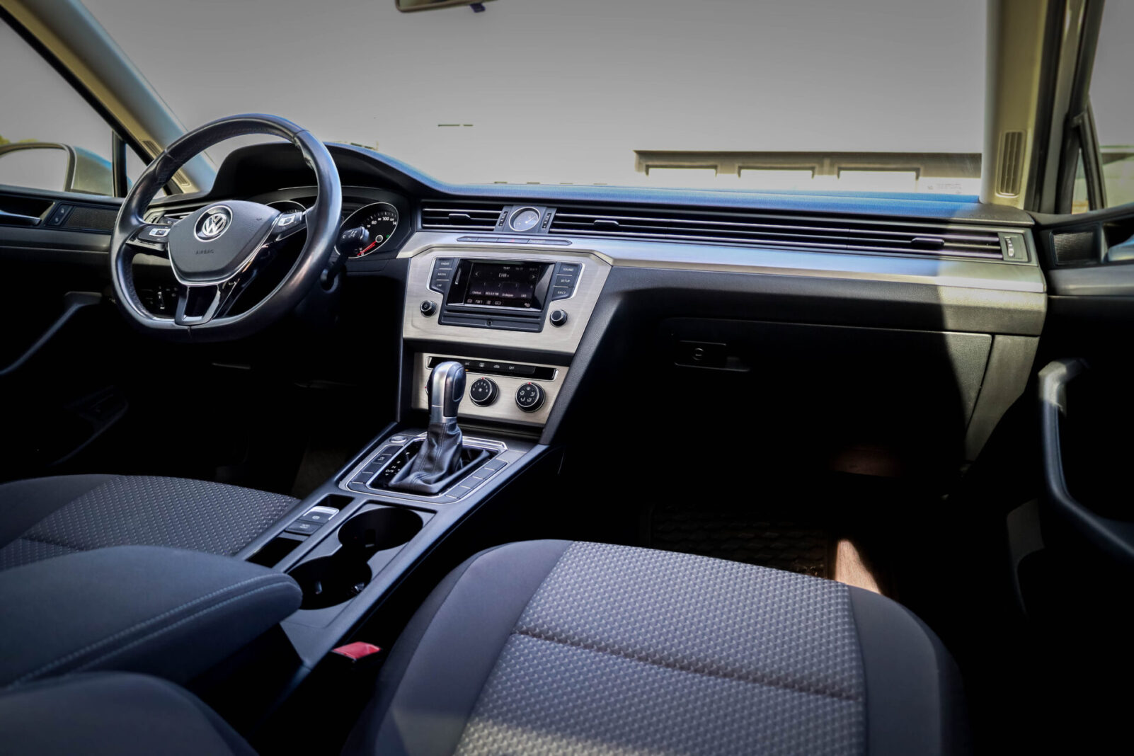 VW PASSAT