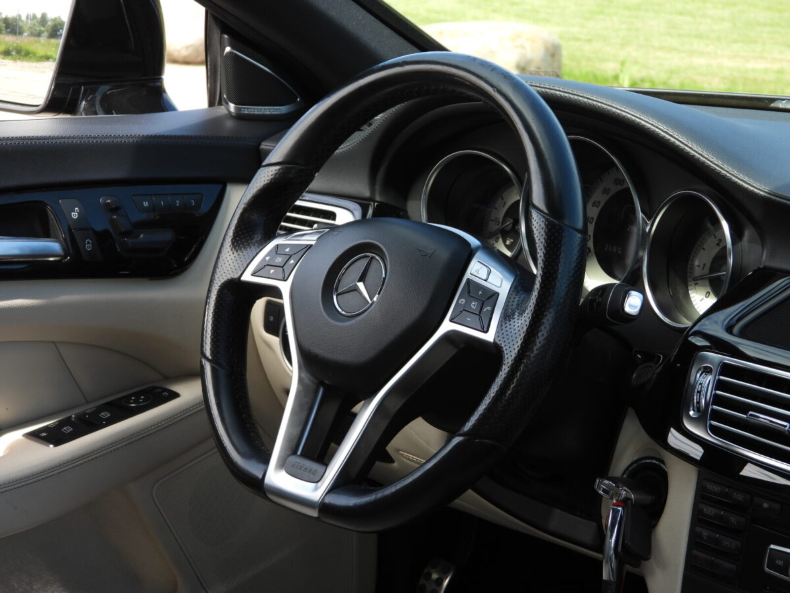 MERCEDES BENZ CLS350 AMG