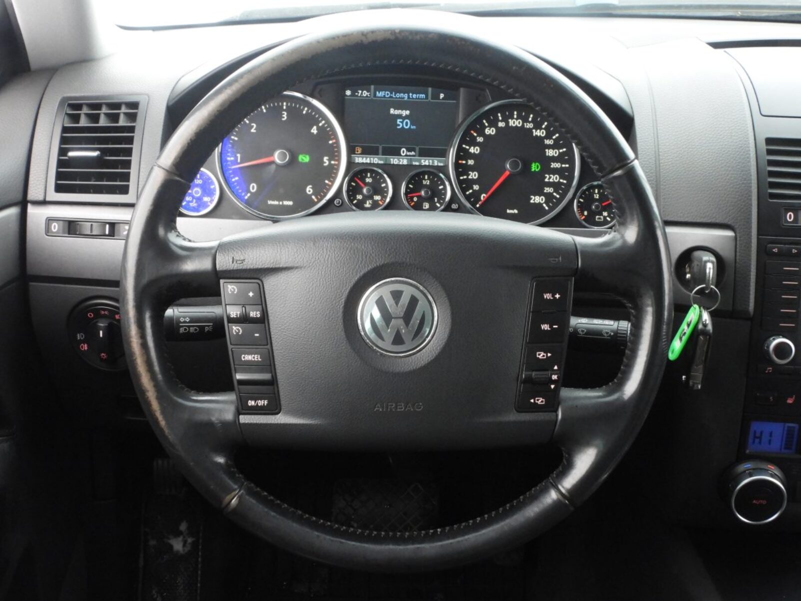 VW TOUAREG