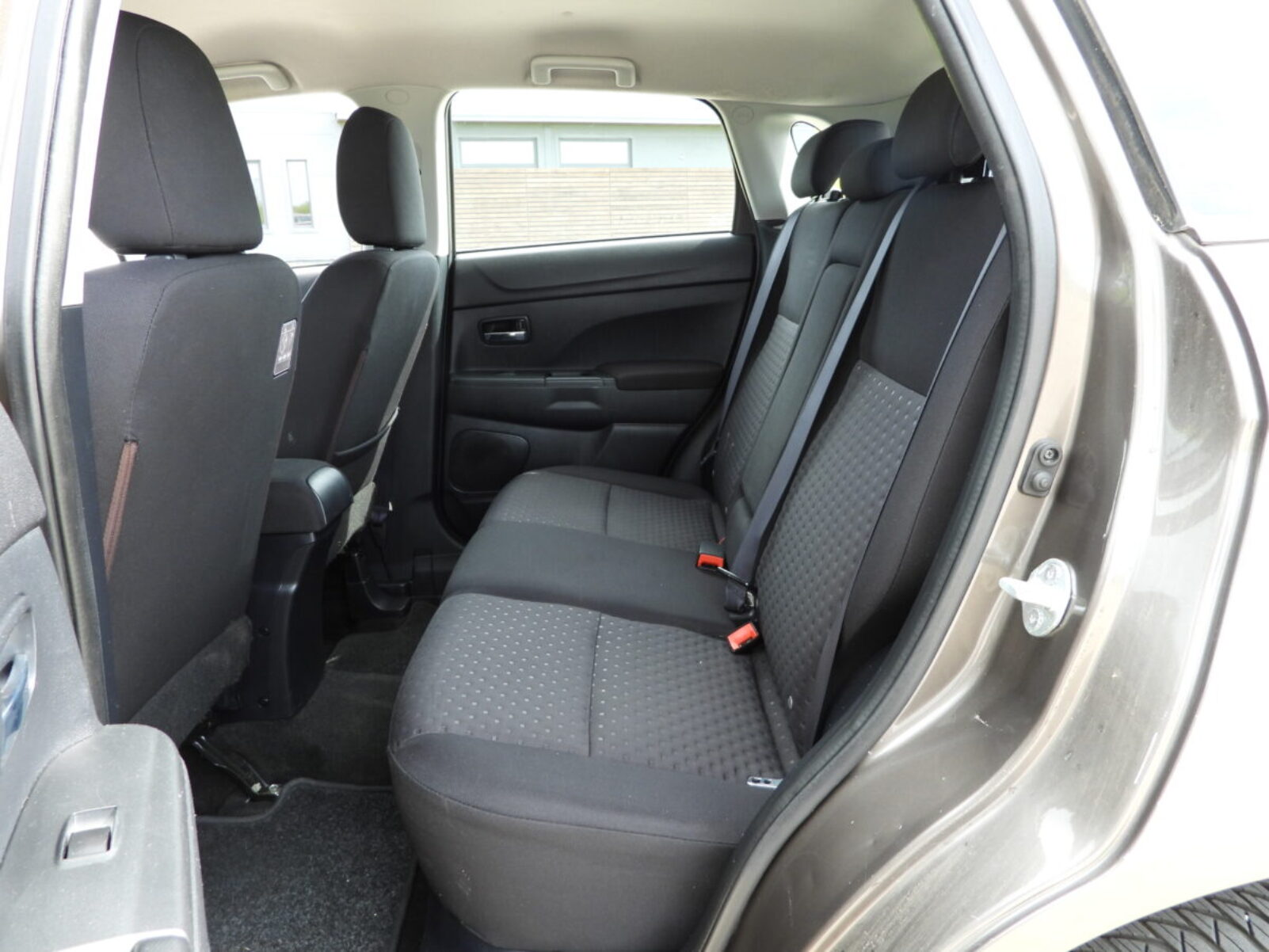 MITSUBISHI ASX
