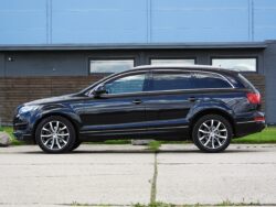 AUDI Q7 S-LINE