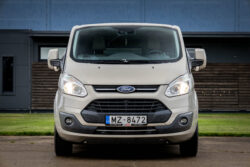 FORD TOURNEO CUSTOM