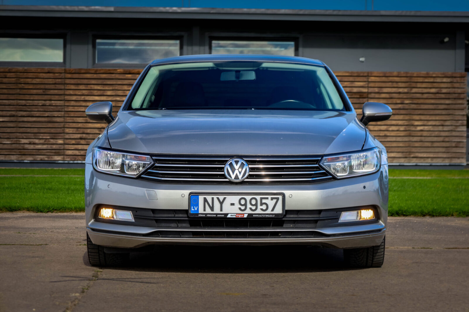 VW PASSAT