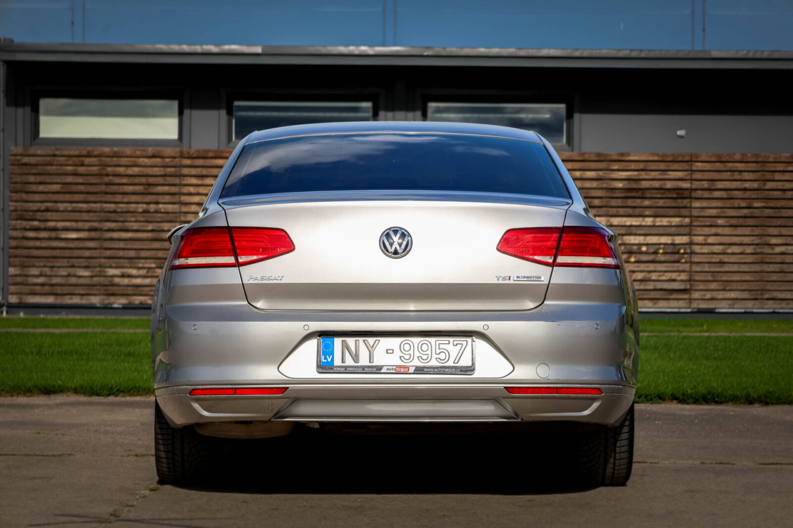 VW PASSAT