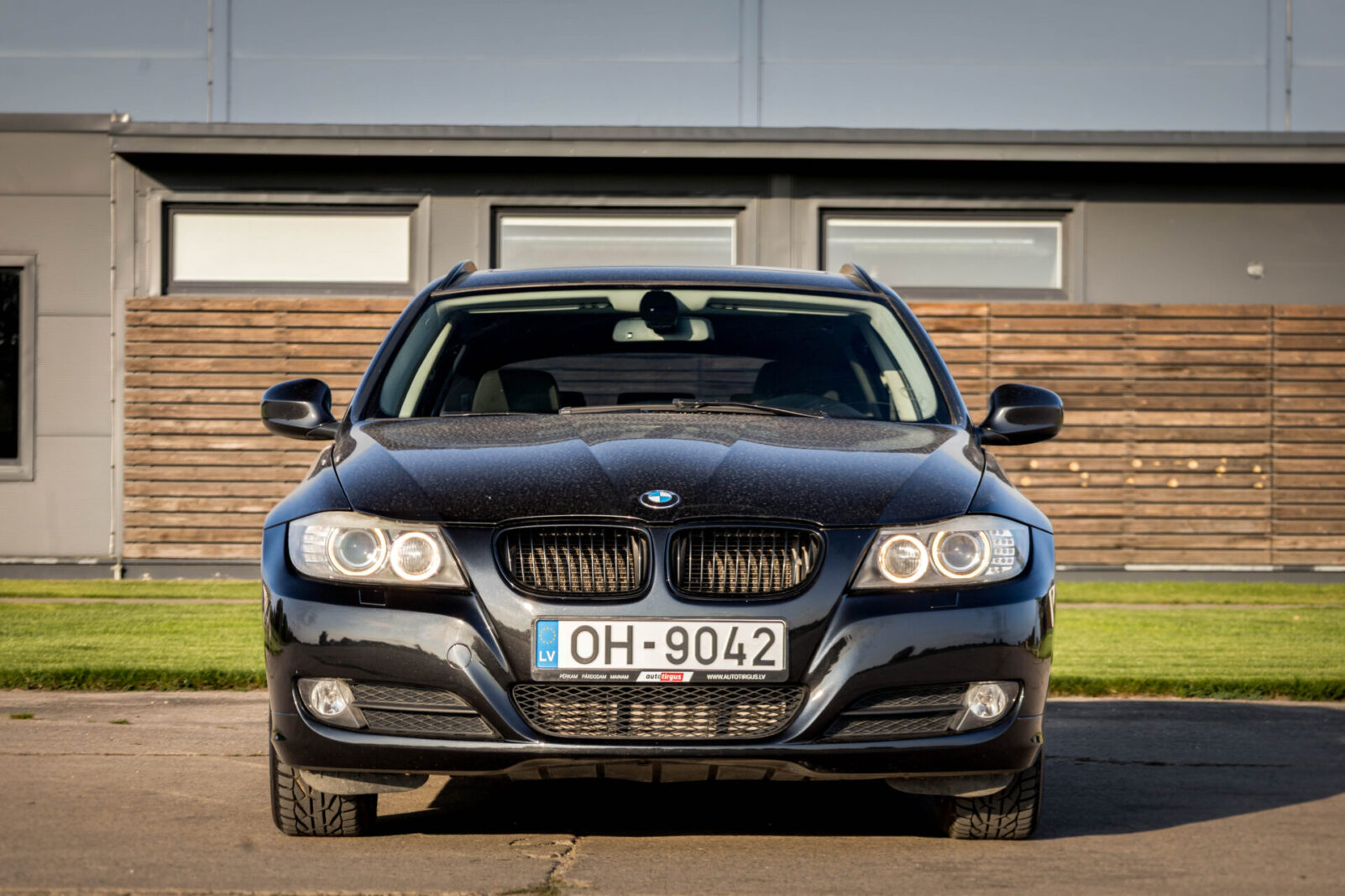 BMW 320