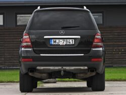 MERCEDES BENZ GL320