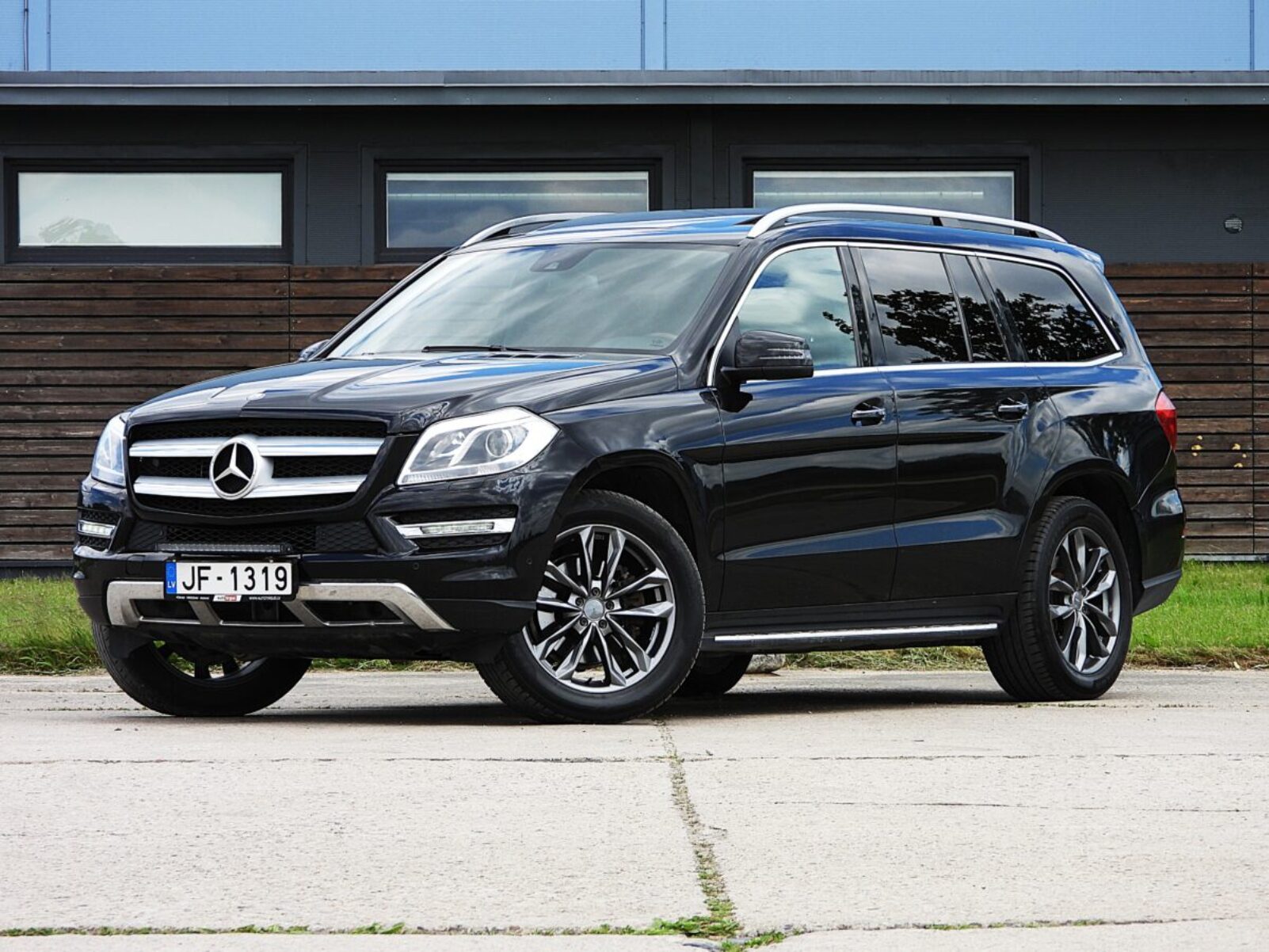 MERCEDES BENZ GL350