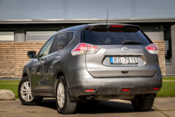 NISSAN X TRAIL