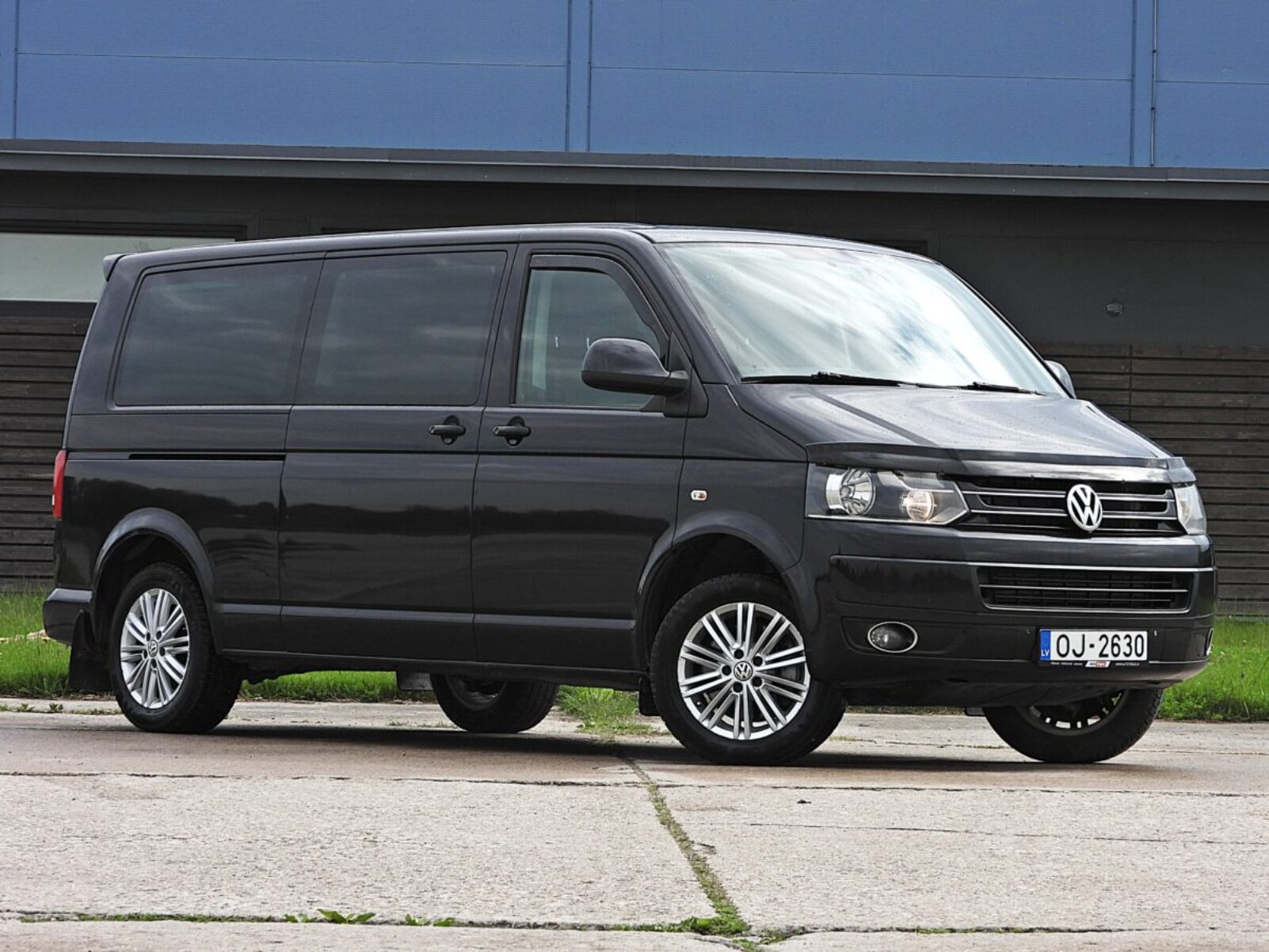 VW CARAVELLE