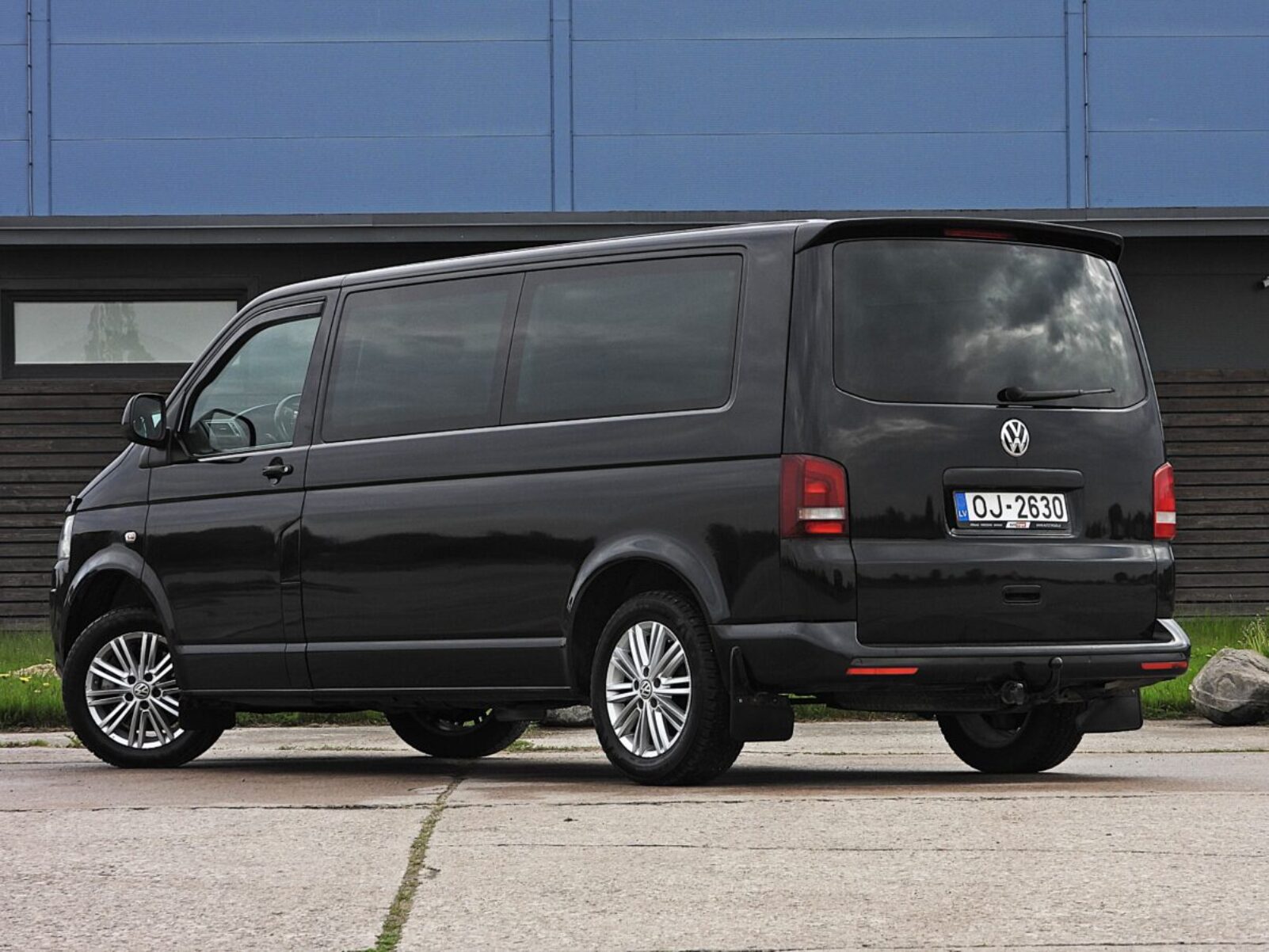 VW CARAVELLE
