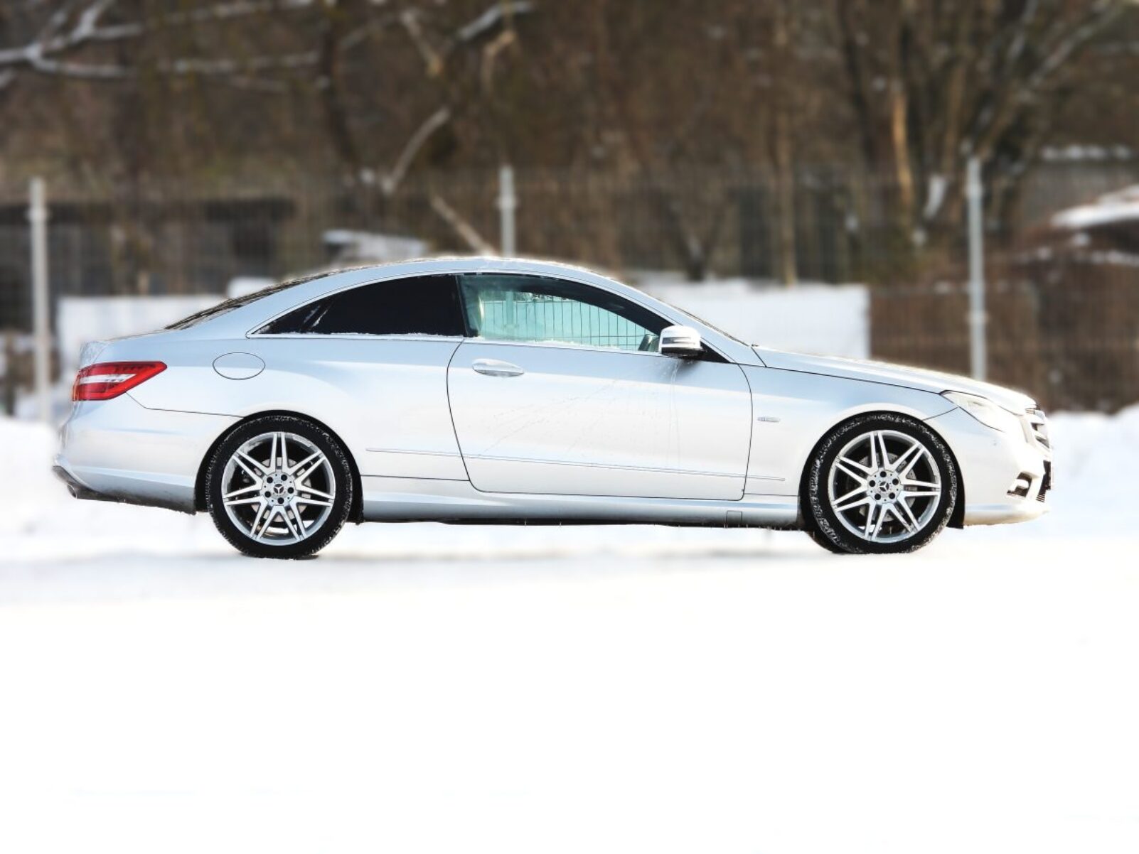 MERCEDES BENZ E350