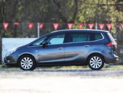 OPEL ZAFIRA TOURER