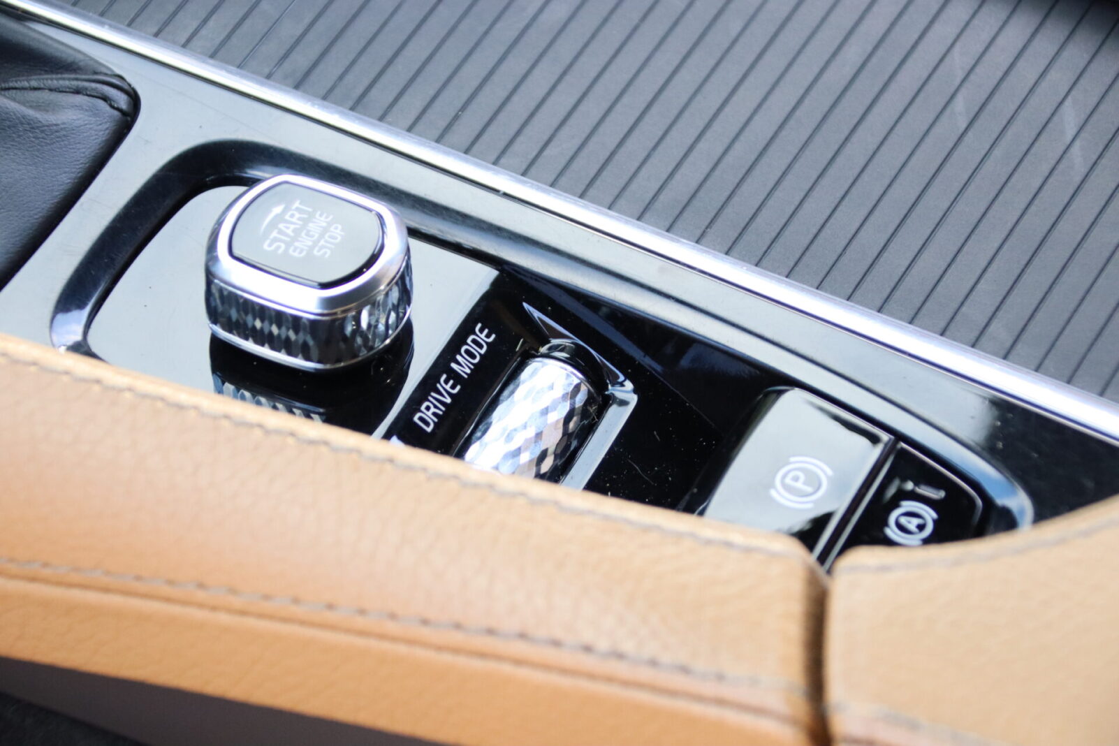 VOLVO V90 CROSS COUNTRY
