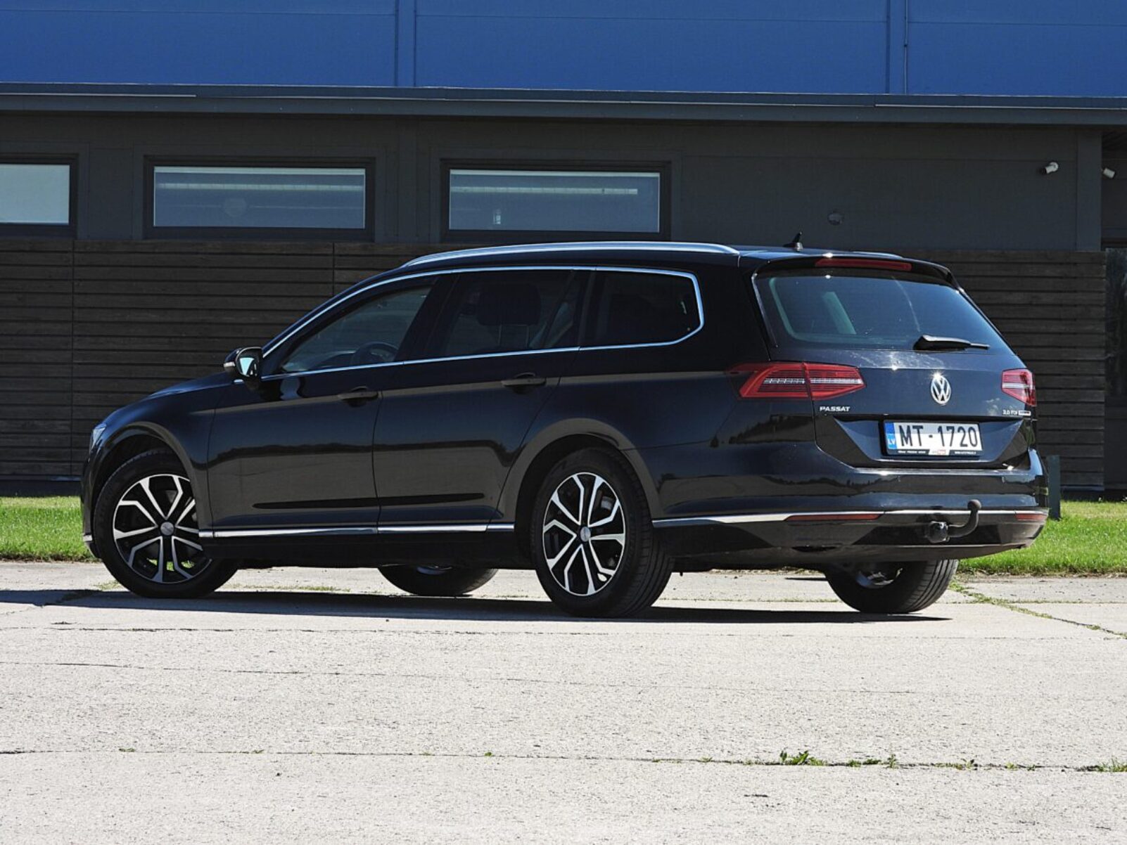 VW PASSAT