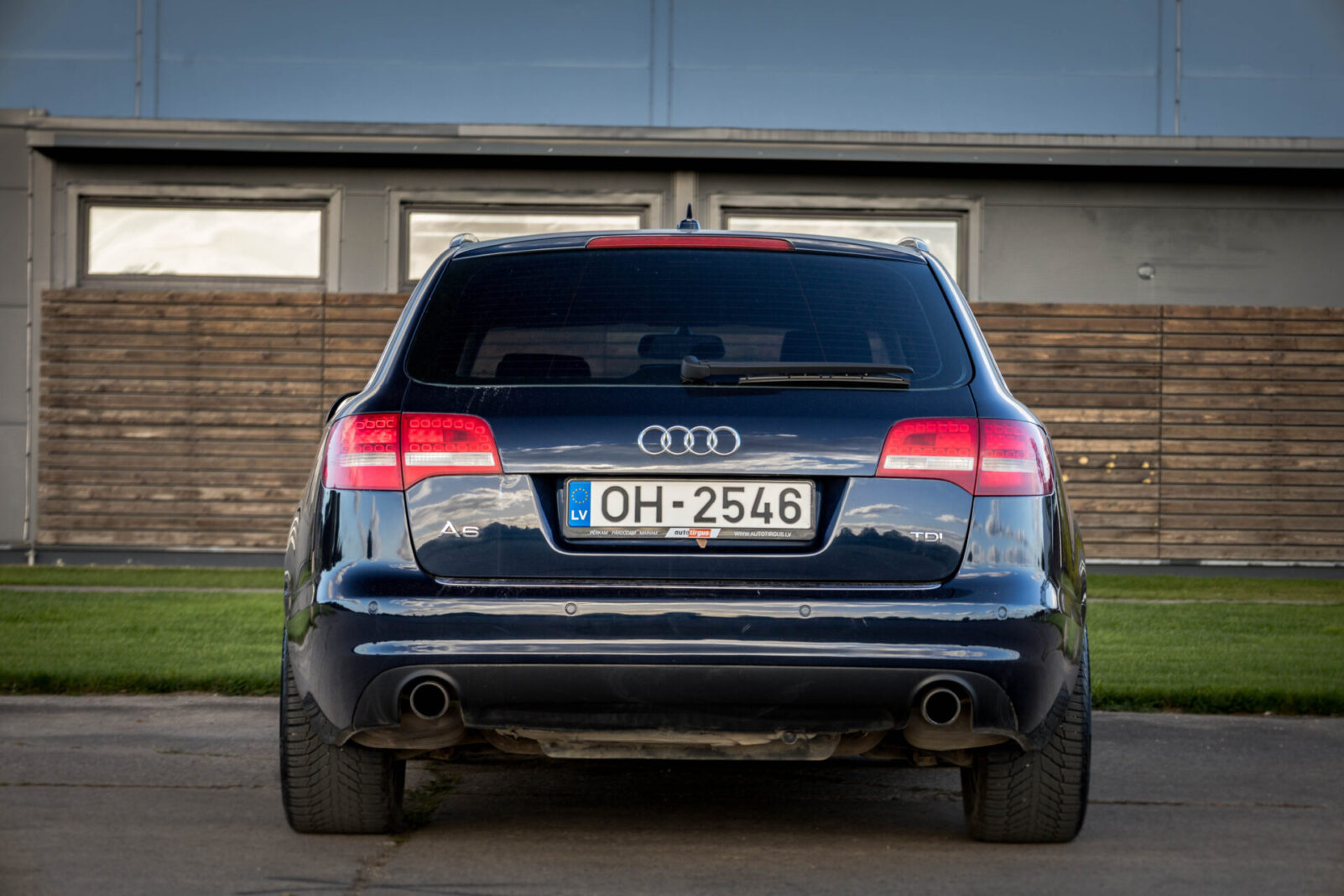 AUDI A6