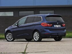 BMW 220D GRAND TOURER