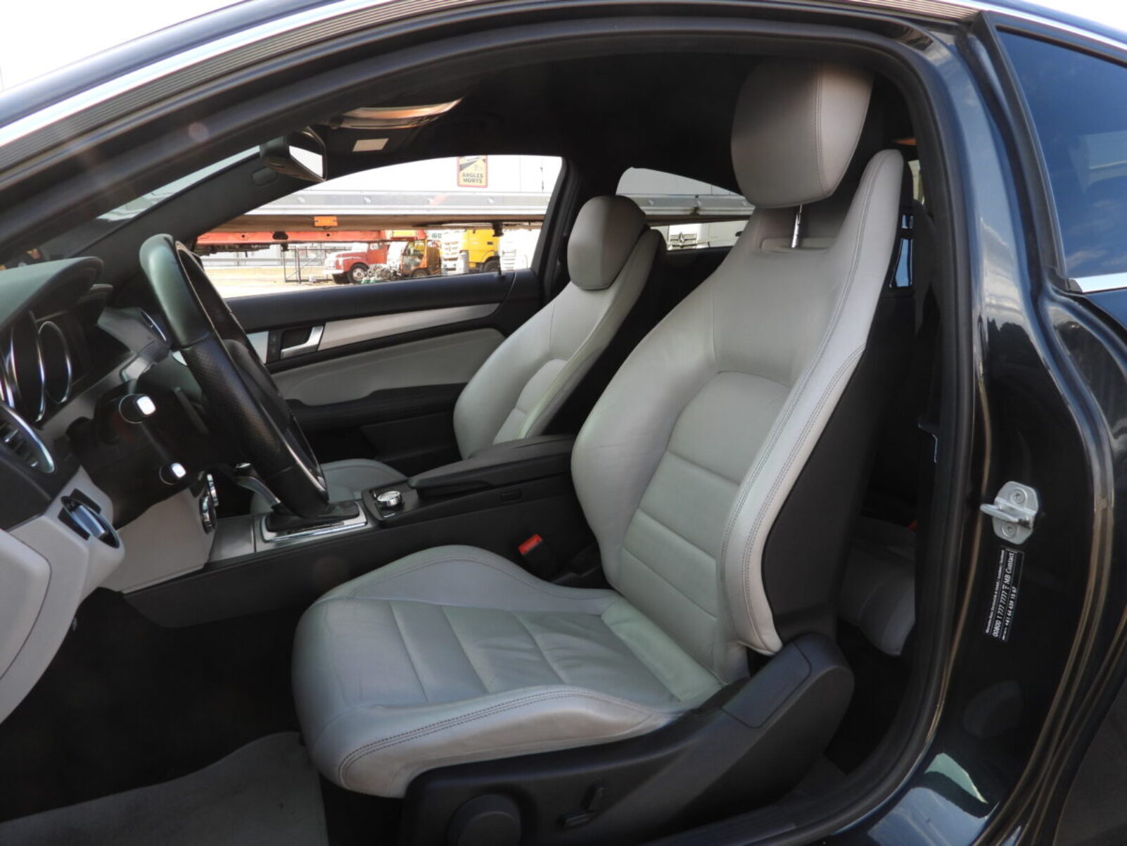 MERCEDES BENZ C350