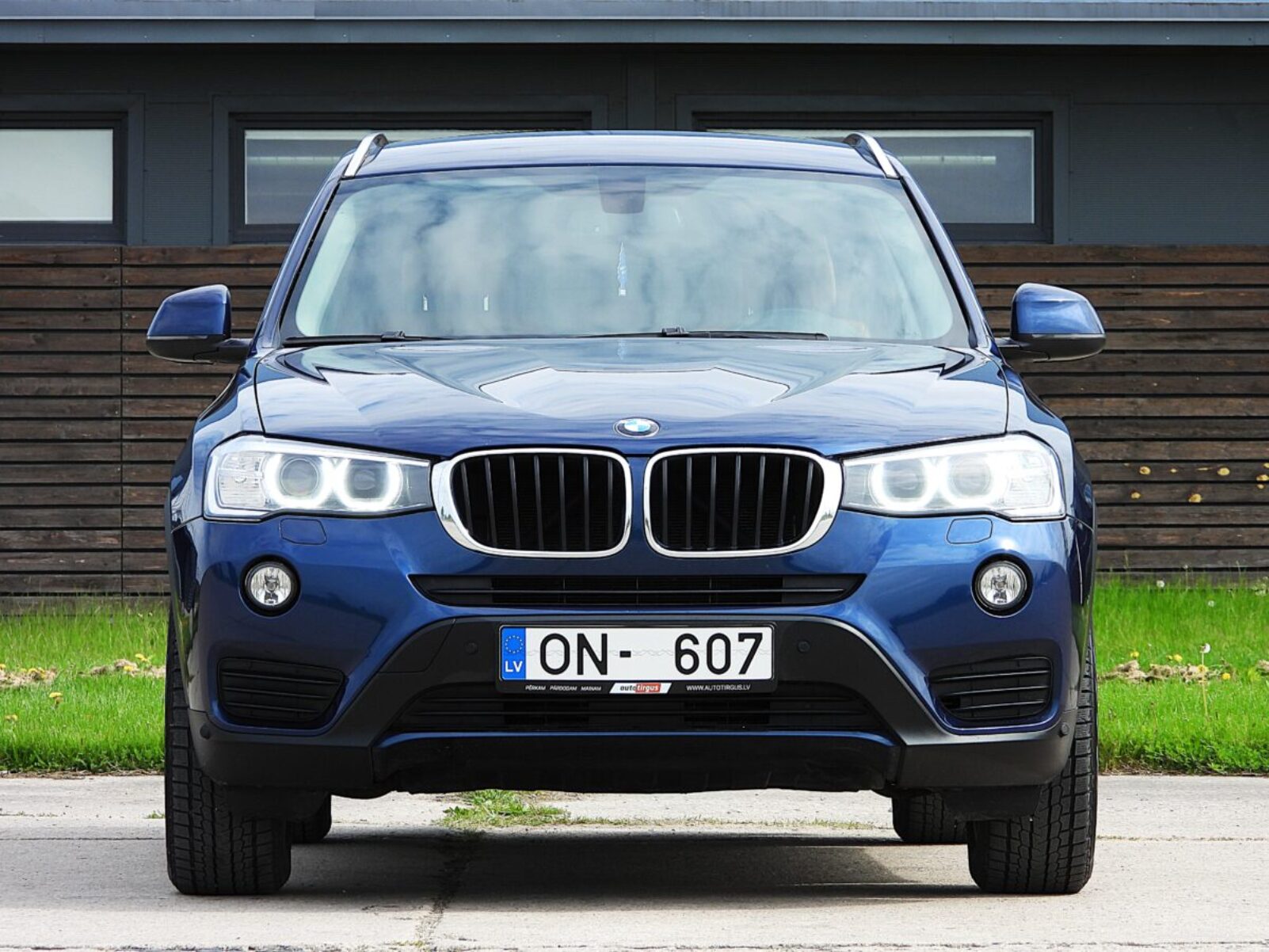 BMW X3 X-Drive