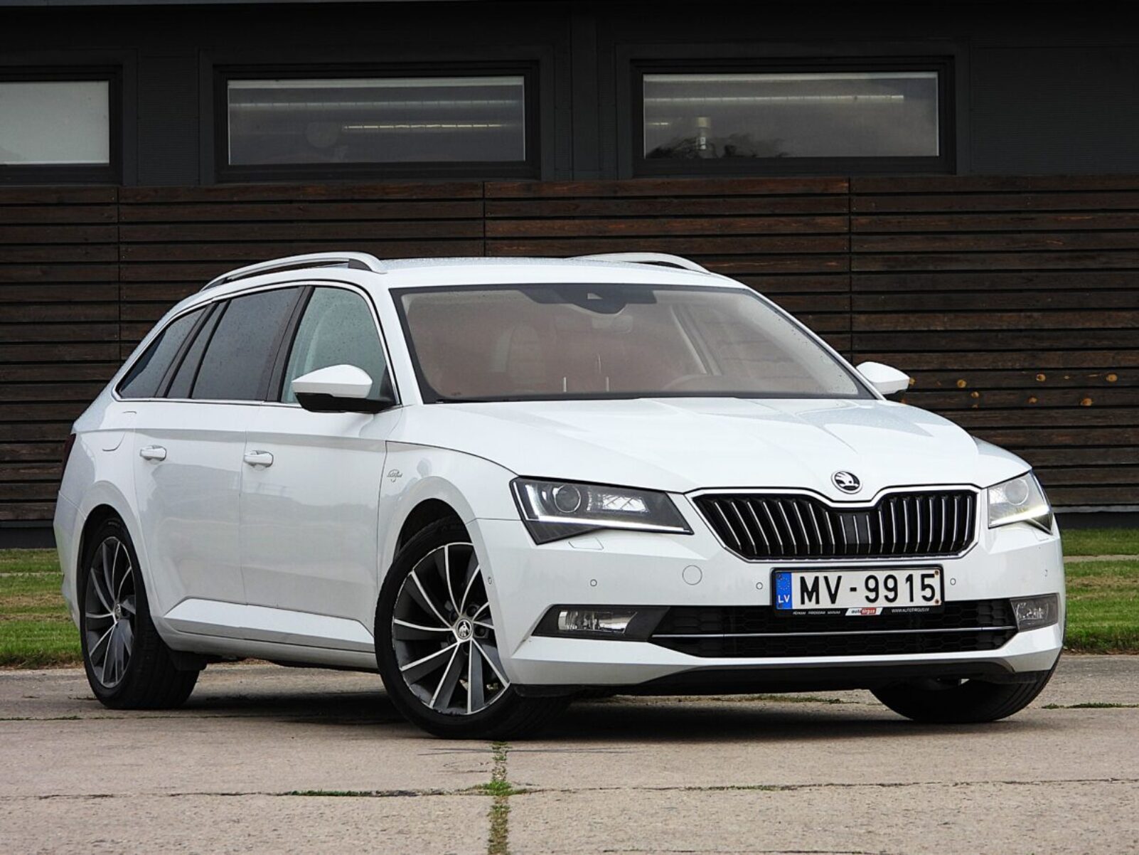 Škoda SuperB 4X4