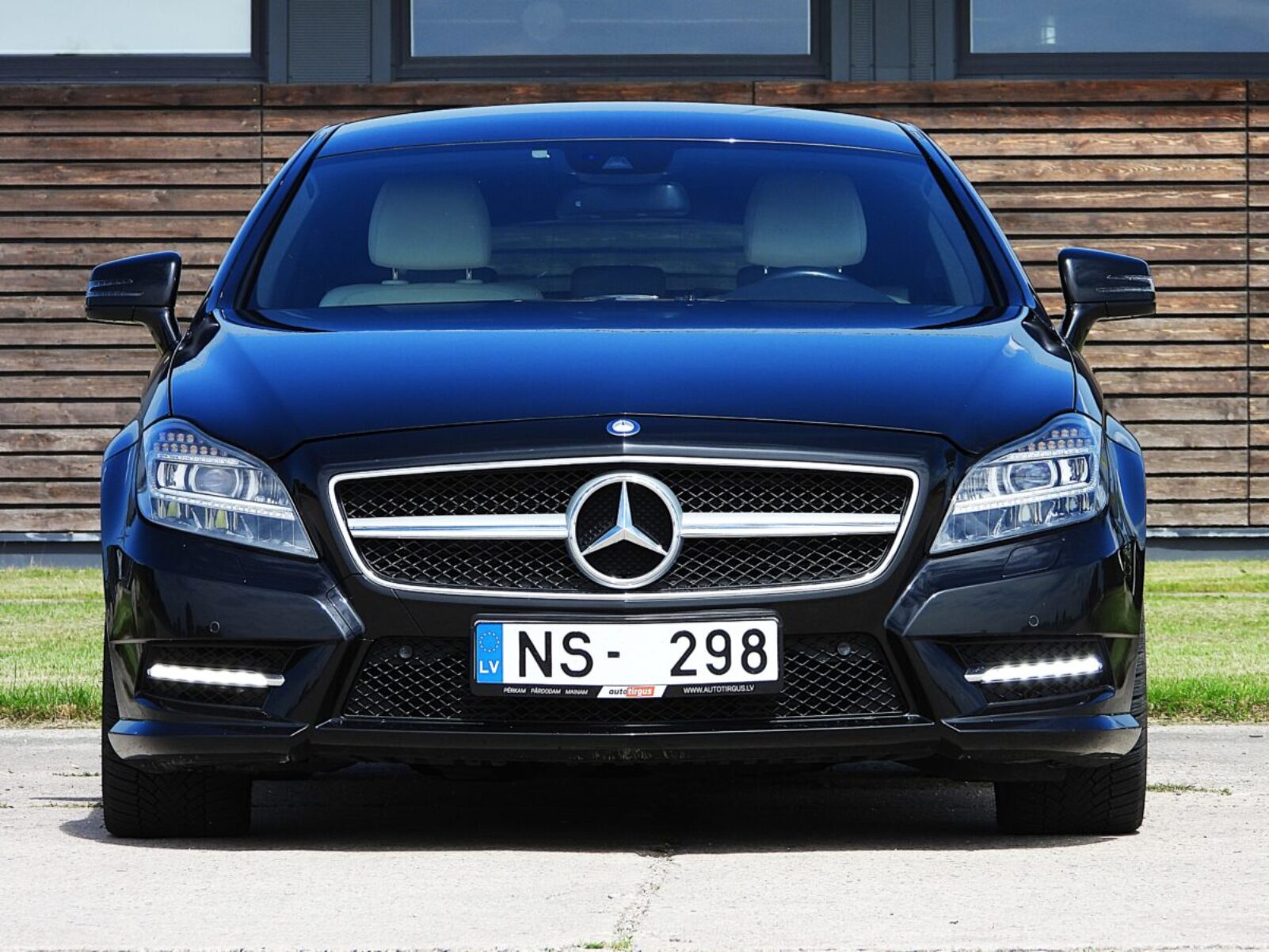 MERCEDES BENZ CLS350 AMG