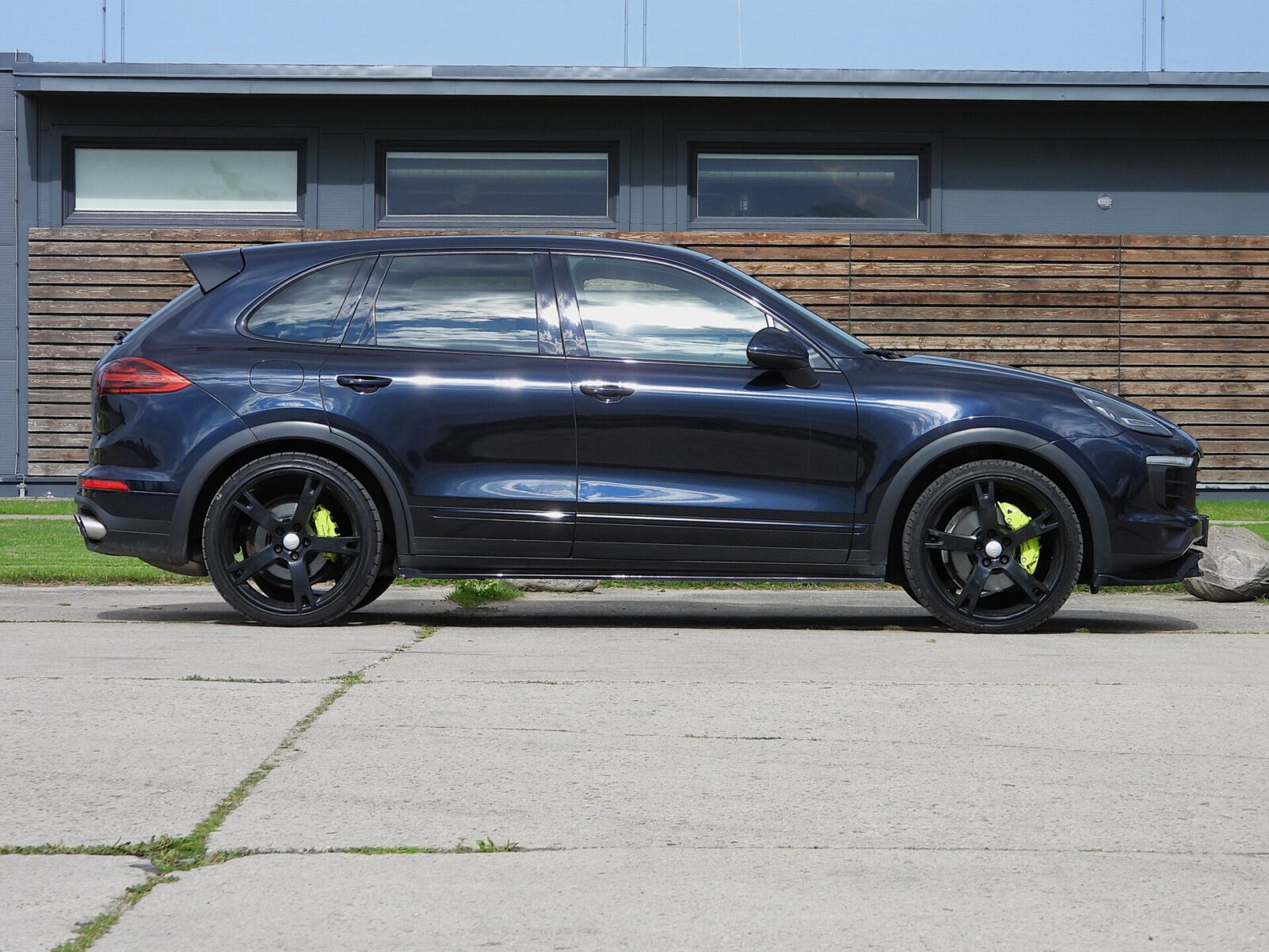 PORSCHE CAYENNE S E-HYBRID