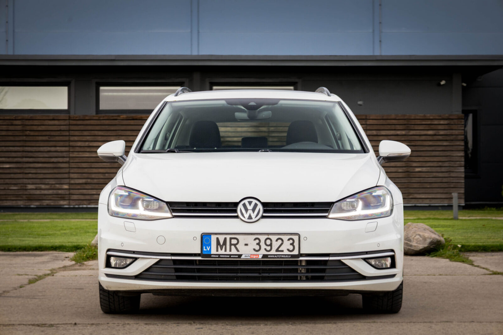 VW GOLF