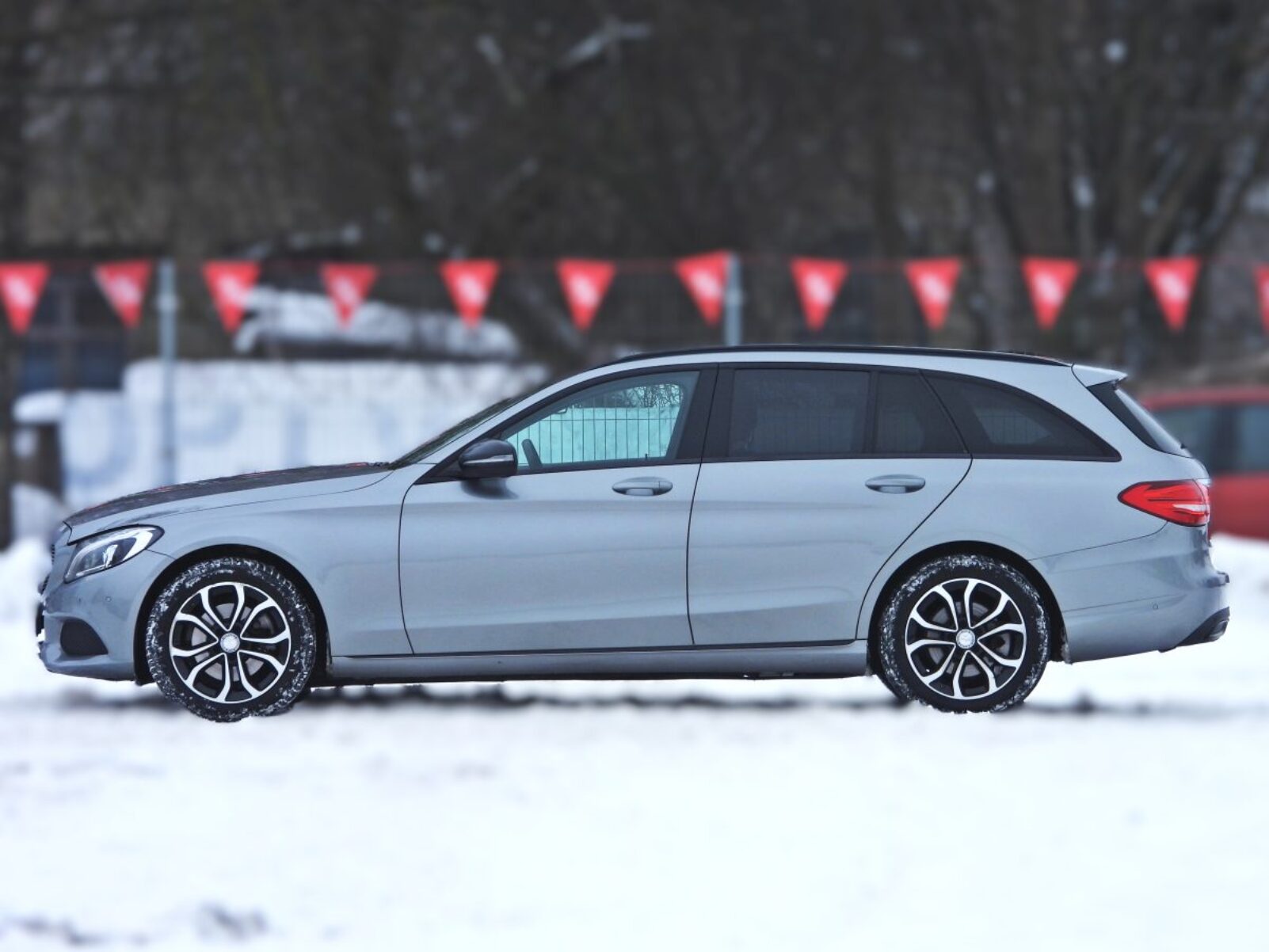 MERCEDES BENZ C220 D