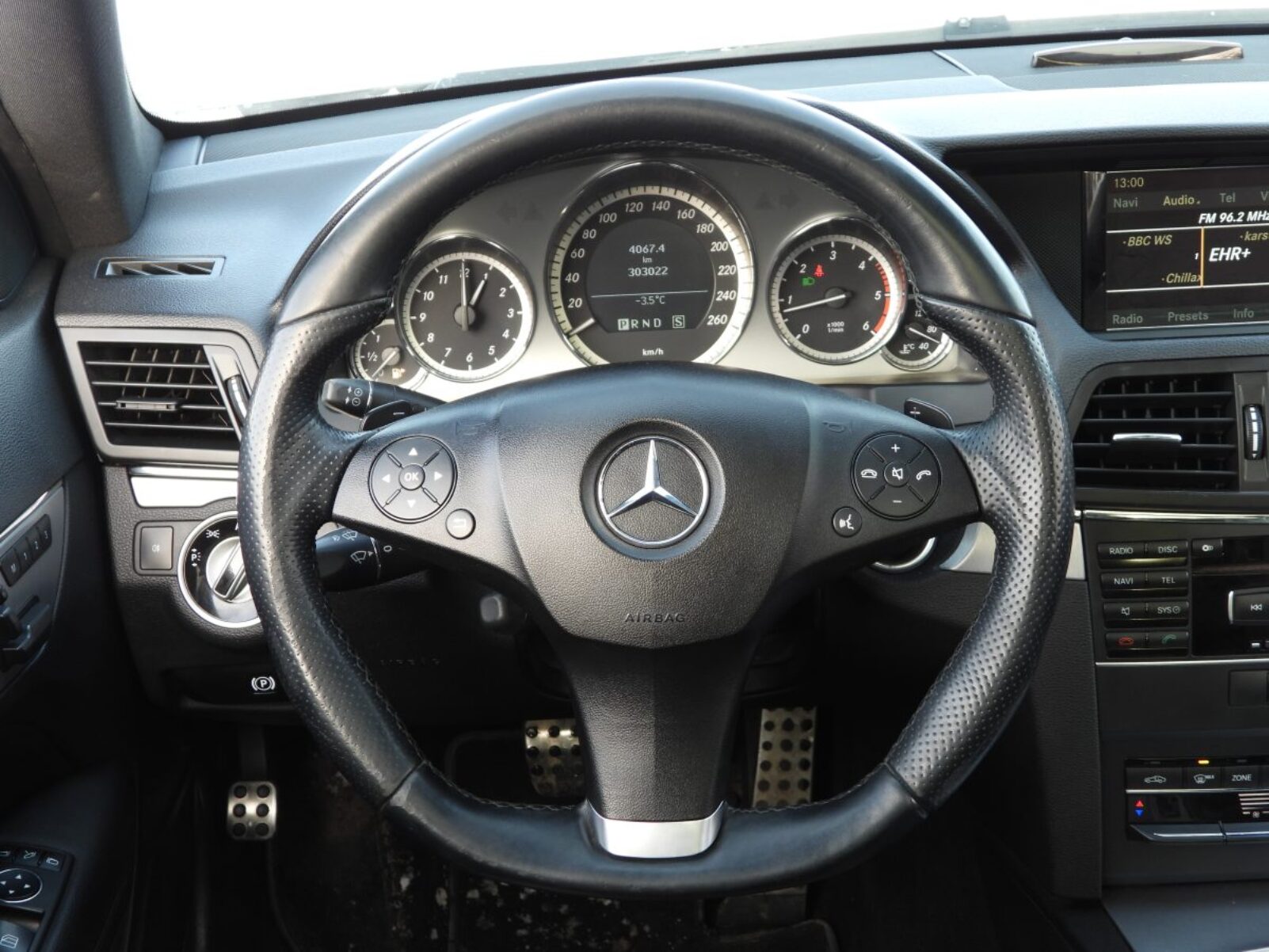 MERCEDES BENZ E350