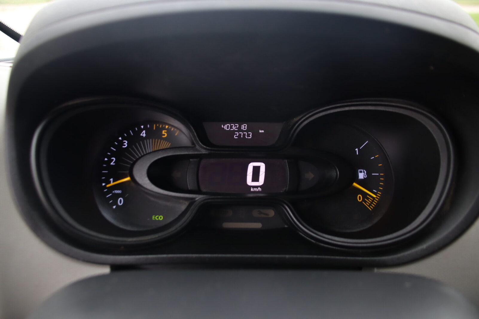 RENAULT TRAFIC