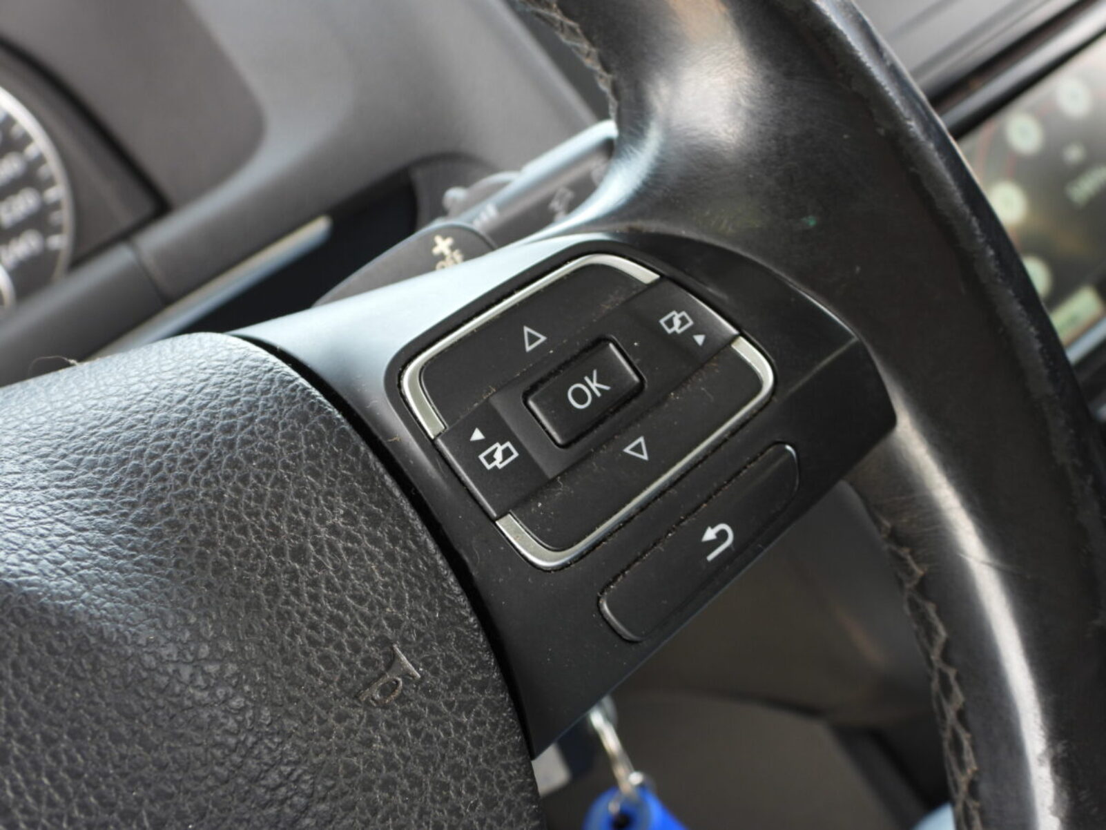 VW TOURAN