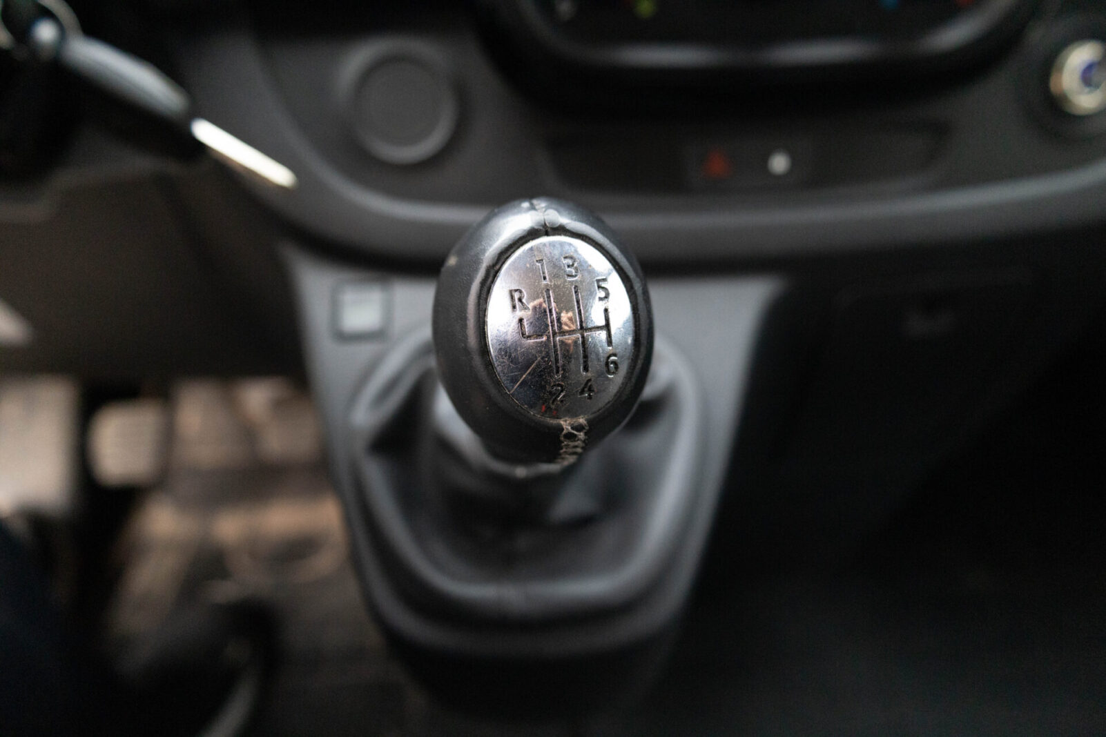 OPEL VIVARO-B
