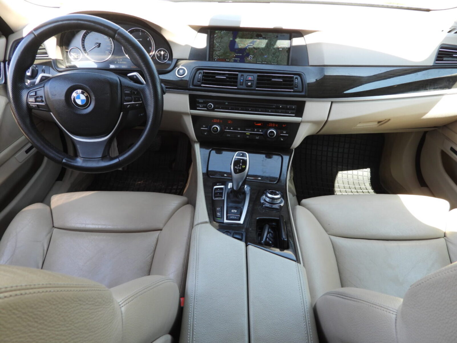 BMW 530