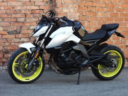 CFMOTO 650NK