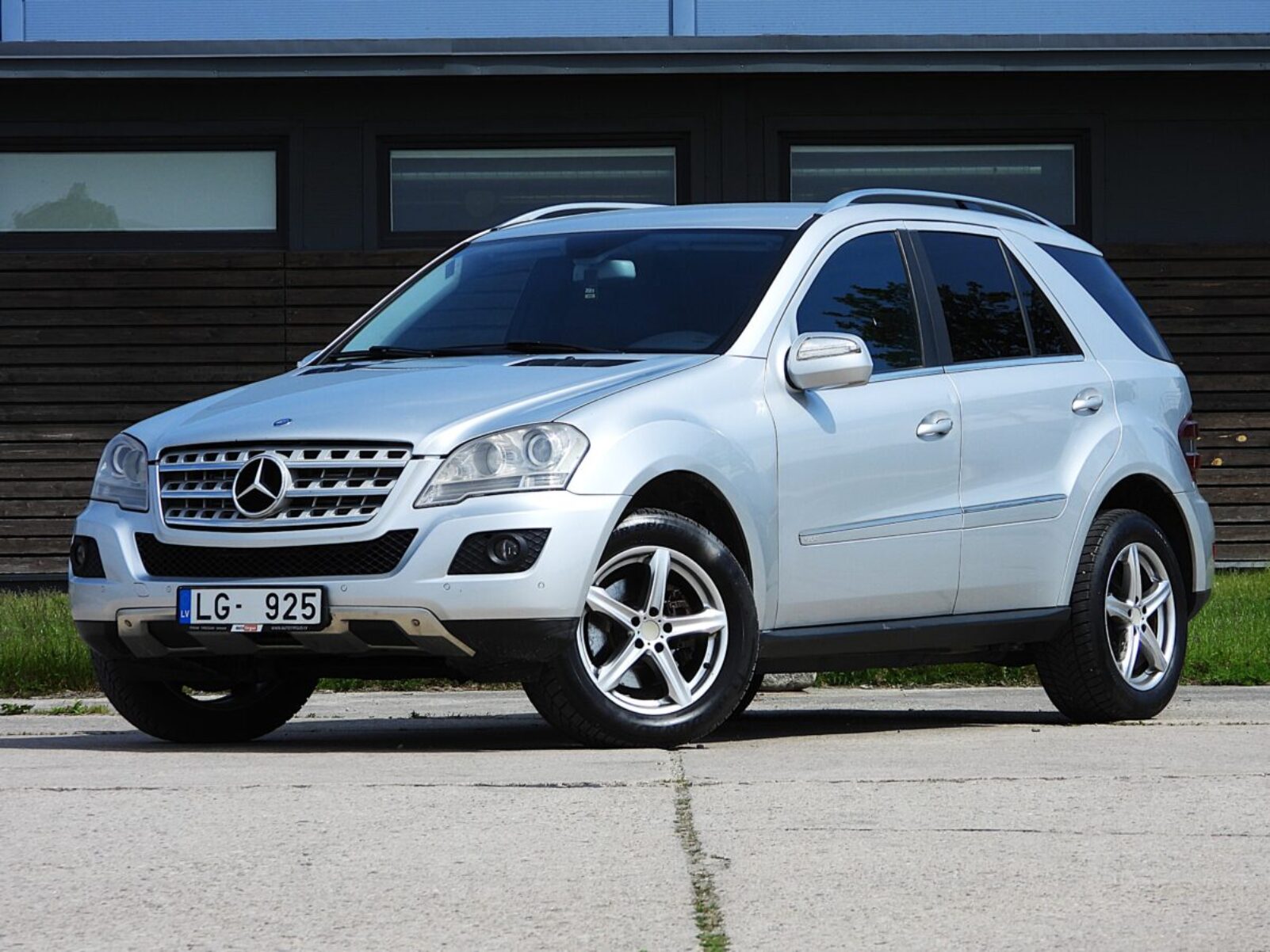 MERCEDES BENZ ML320