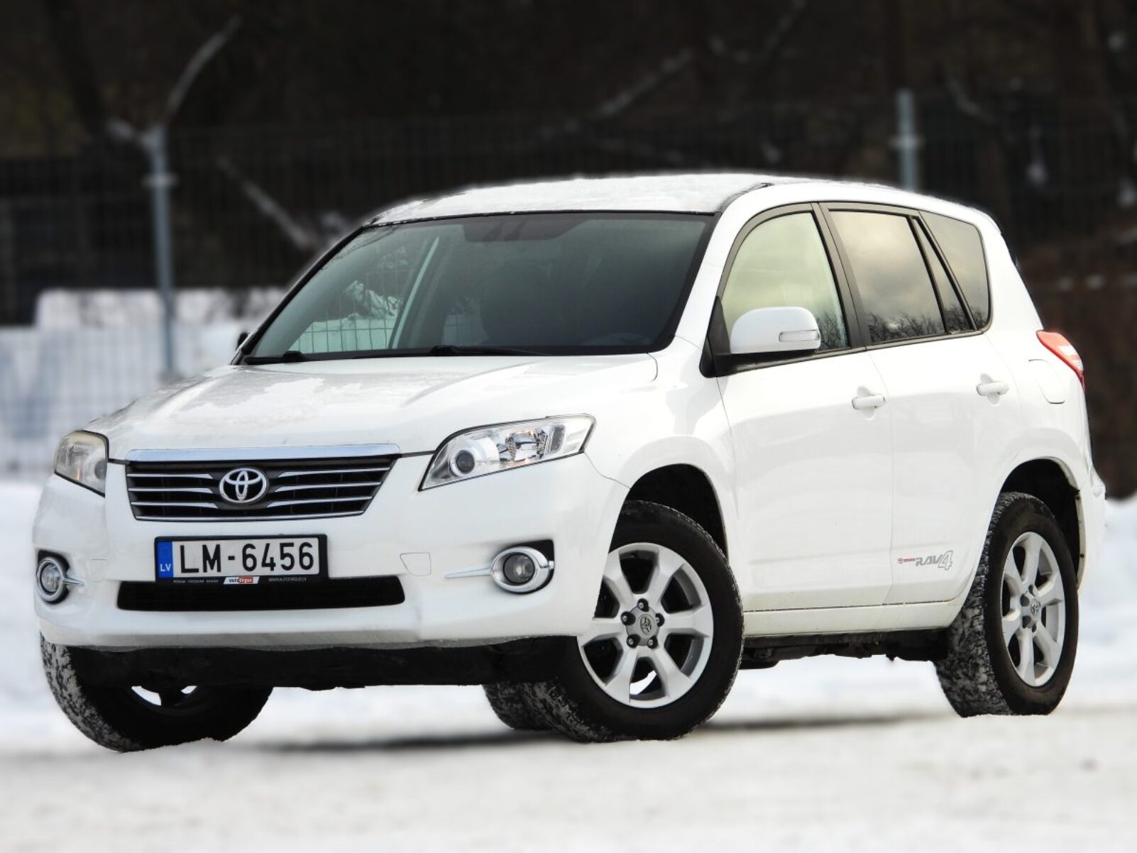 TOYOTA RAV 4