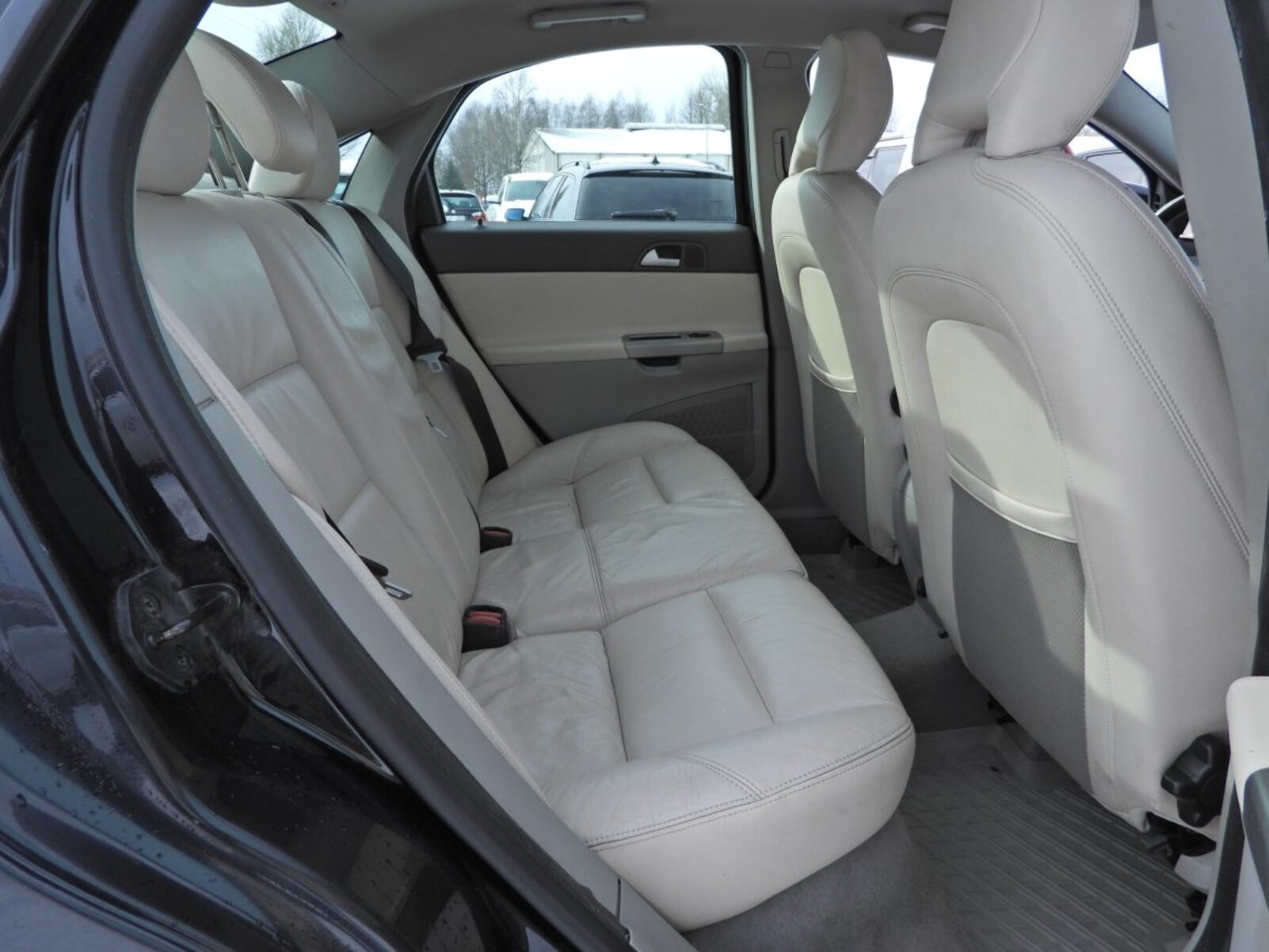 VOLVO S40